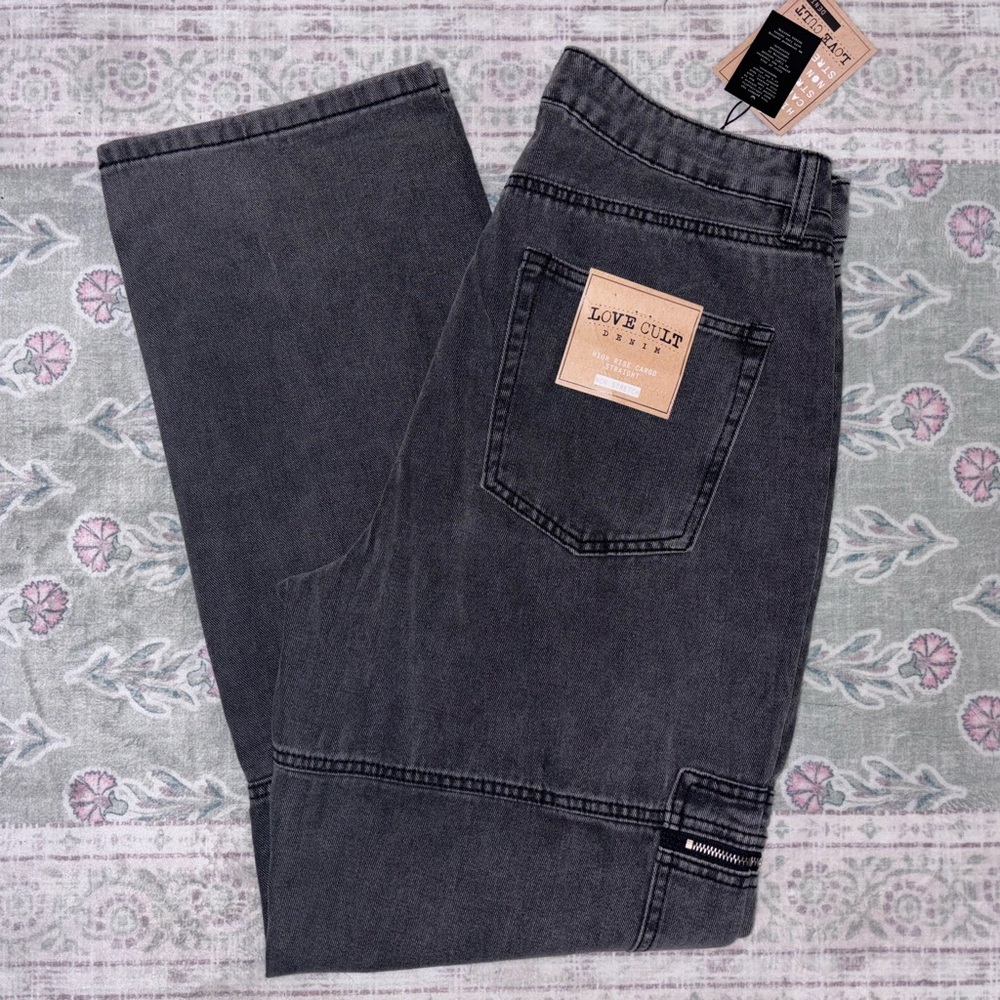 NWT Juniors Love Cult Black Cargo Jeans